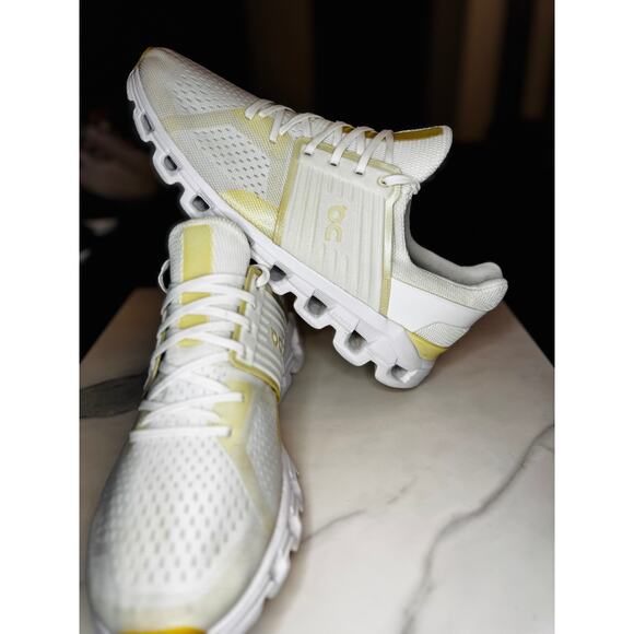 On Cloud Cloudswift Size Men 10 or Women 11.5 in Great Condition! - Picture 2 of 6